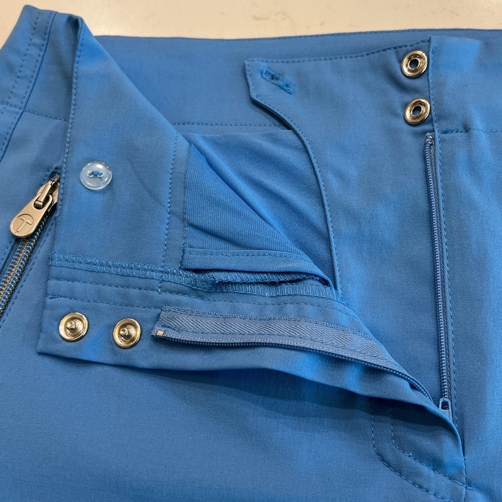 Tail Women’s Blue Performance Skort Zipper Pocket Size 6 - Picture 4 of 10